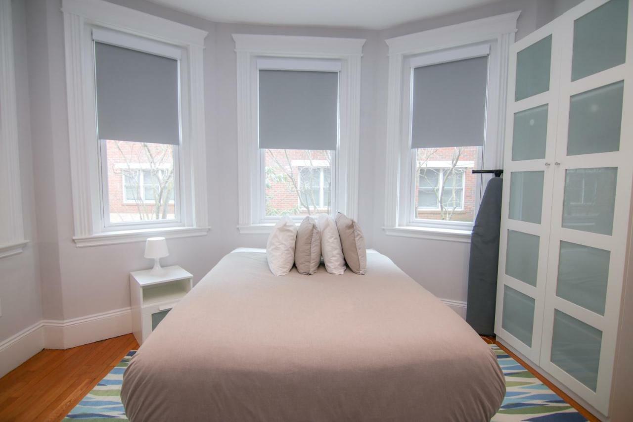 A Stylish Stay W/ A Queen Bed, Heated Floors.. #24 Brookline Exterior foto